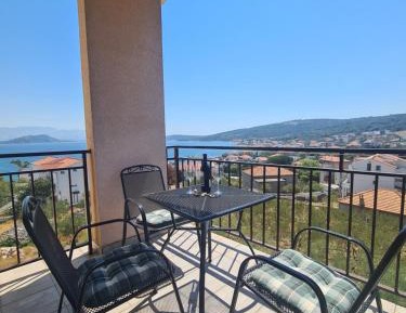 Two-Bedroom Apartment with Balcony and Sea View