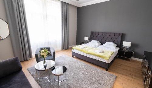 Superior King Room