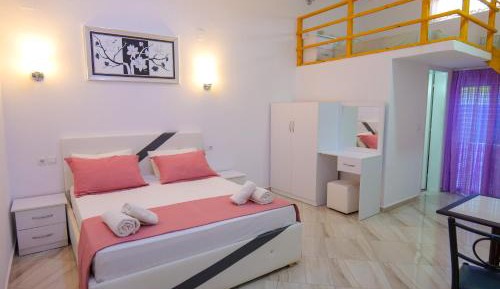 Duplex Quadruple Room