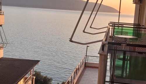 Deluxe Double Room with Balcony and Sea View