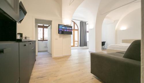 Deluxe Apartment with Terrace
