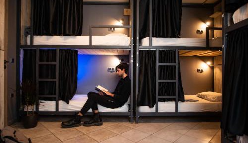 Bed in 6-Bed Mixed Dormitory Room