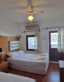 Triple Room with Sea View