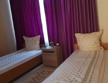 Economy Twin Room