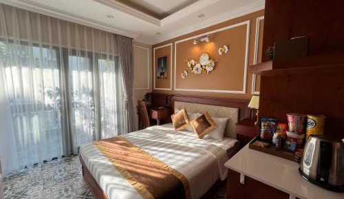 Deluxe Family Room