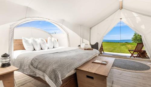 Stargazer Tent with Private Bathroom