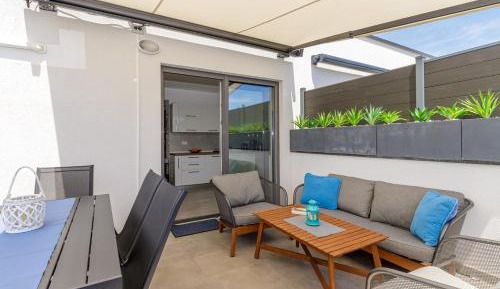 Apartment with Terrace
