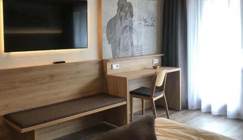 Large Double Room