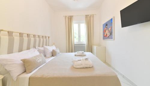 Standard King Room