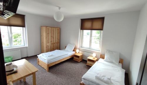 Quadruple Room with Private Bathroom