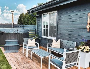 Suite with Hot Tub