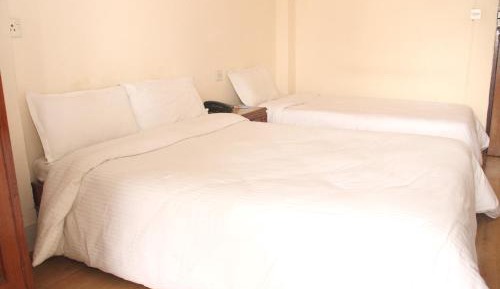 Standard Double or Twin Room with 24 hr Check-In & Check-out
