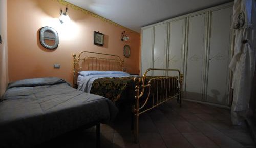 Basic Triple Room