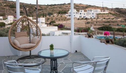 Double or Twin Room with Sea View