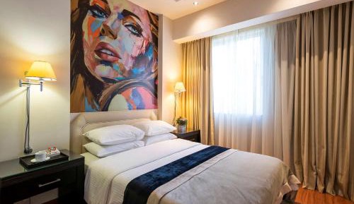 Junior King Suite