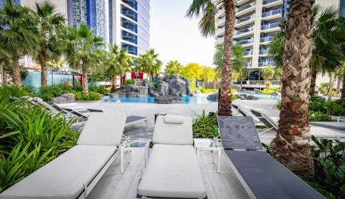 One Bedroom Apartment with Burj Khalifa View