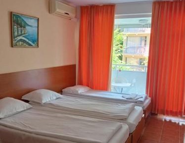 Triple Room with Balcony
