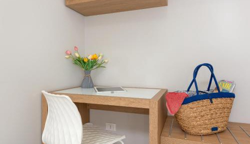 Studio with Balcony