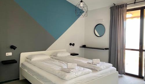 Deluxe Double Room with Balcony and Sea View