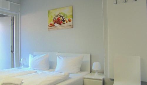 Standard Double Room with Shared Bathroom