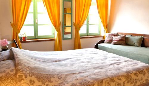Triple Room with Private Bathroom
