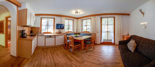 One-Bedroom Apartment with Balcony