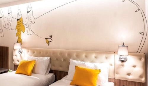Standard Twin Room