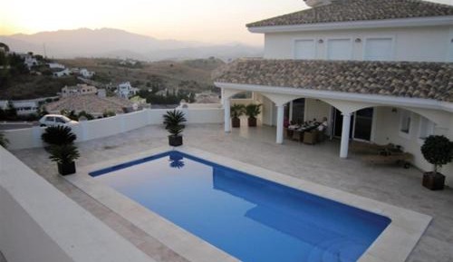 Villa with Sea View