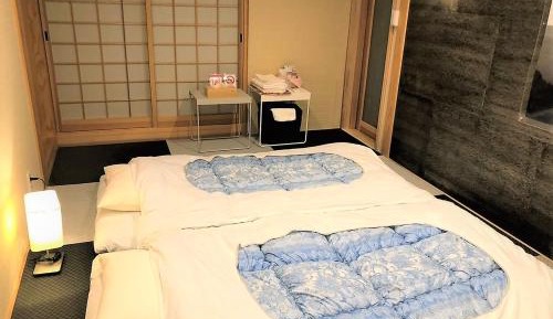 Twin Room with Bath