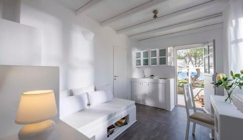 Studio with Sea View