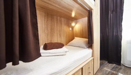 Bed in 6-Bed Mixed Dormitory Room