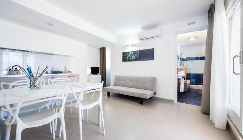Apartment with Terrace