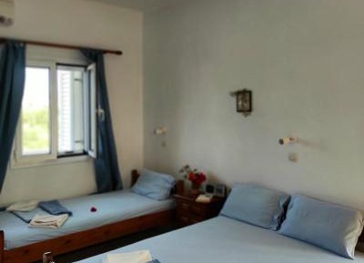 Basic Triple Room