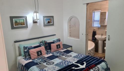 One-Bedroom Apartment (4 Adults) - 9