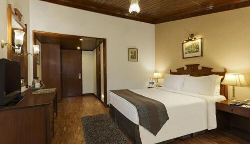 Superior Room with Evening Hi Tea, 10% discount on Food, Spa & Soft Beverages