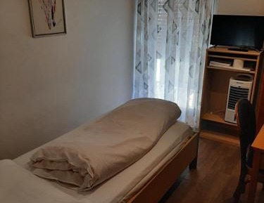 Budget Single Room