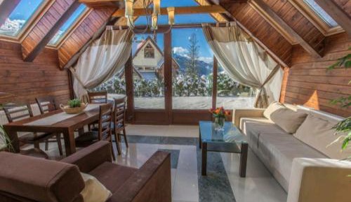 Deluxe Apartment with Sauna and Fireplace