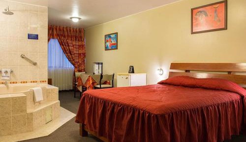 Queen Suite