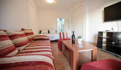 Studio with Lake View