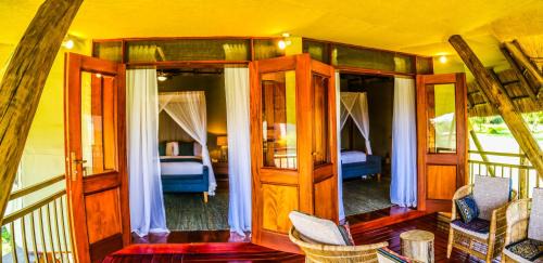 Deluxe Family Suite