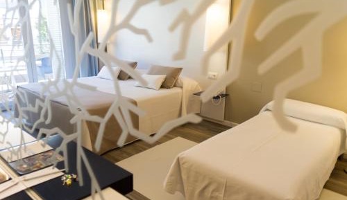 Standard Triple Room (2 Adults + 1 Child)
