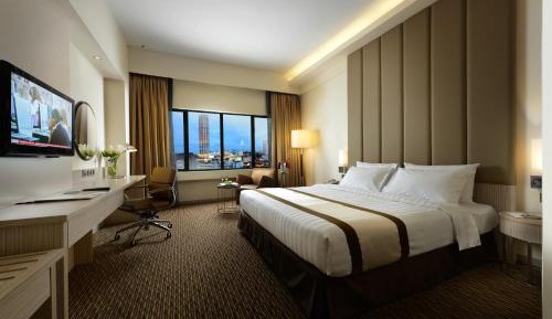 Deluxe King Room