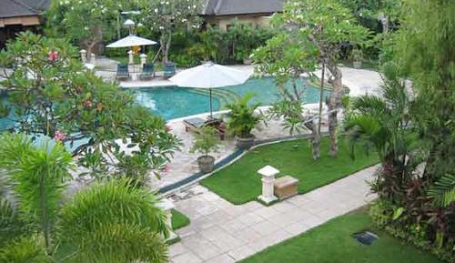 Double or Twin Room with Garden View