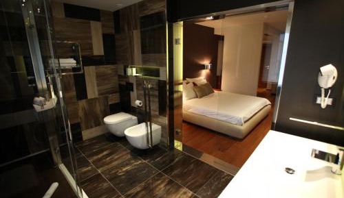 Deluxe Single Room with Balcony