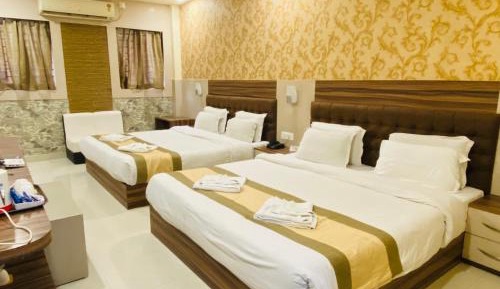 Deluxe Quadruple Room