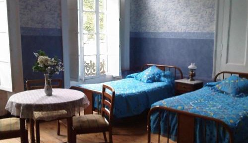 Triple Room with Shared Bathroom