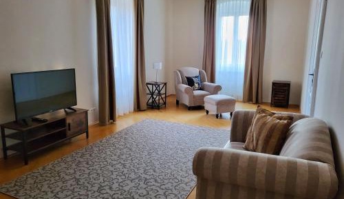 Suite with Garden View