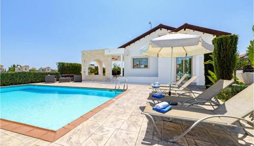 Kymma #4 - Two-Bedroom Bungalow with Private Pool