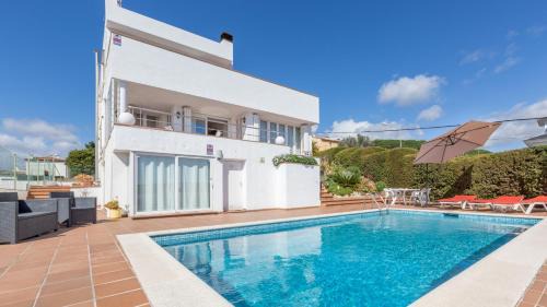 Villa with Private Pool