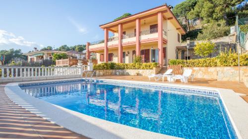 Villa with Private Pool